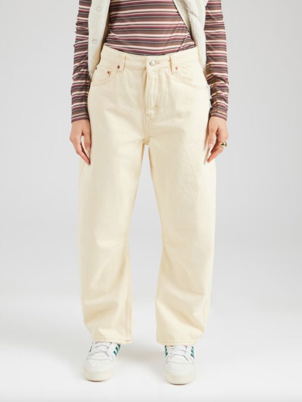 TOPSHOP Baggy Jeans in Light Yellow Size US 26